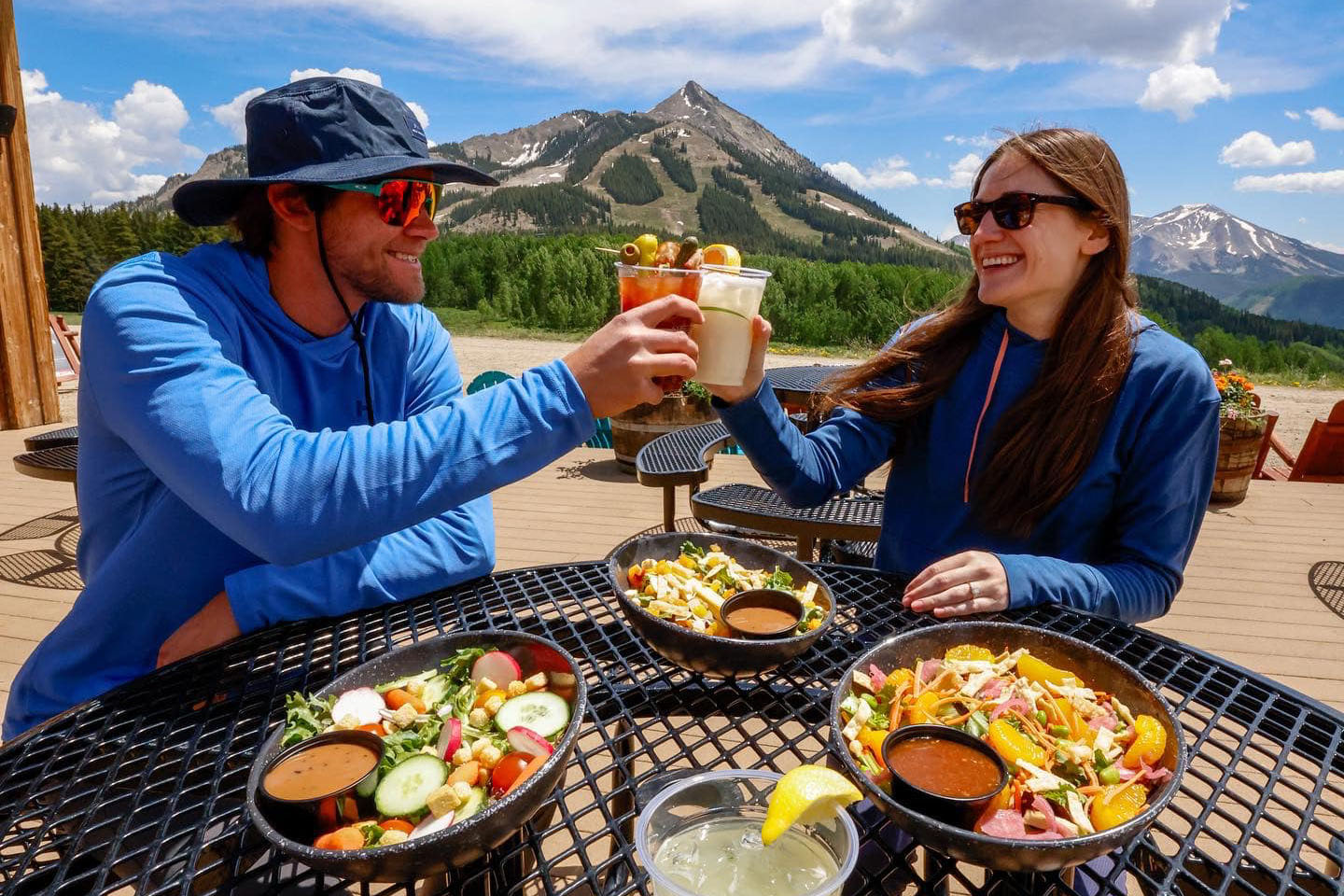 Umbrella Bar - Crested Butte On Mountain Bar & Grill